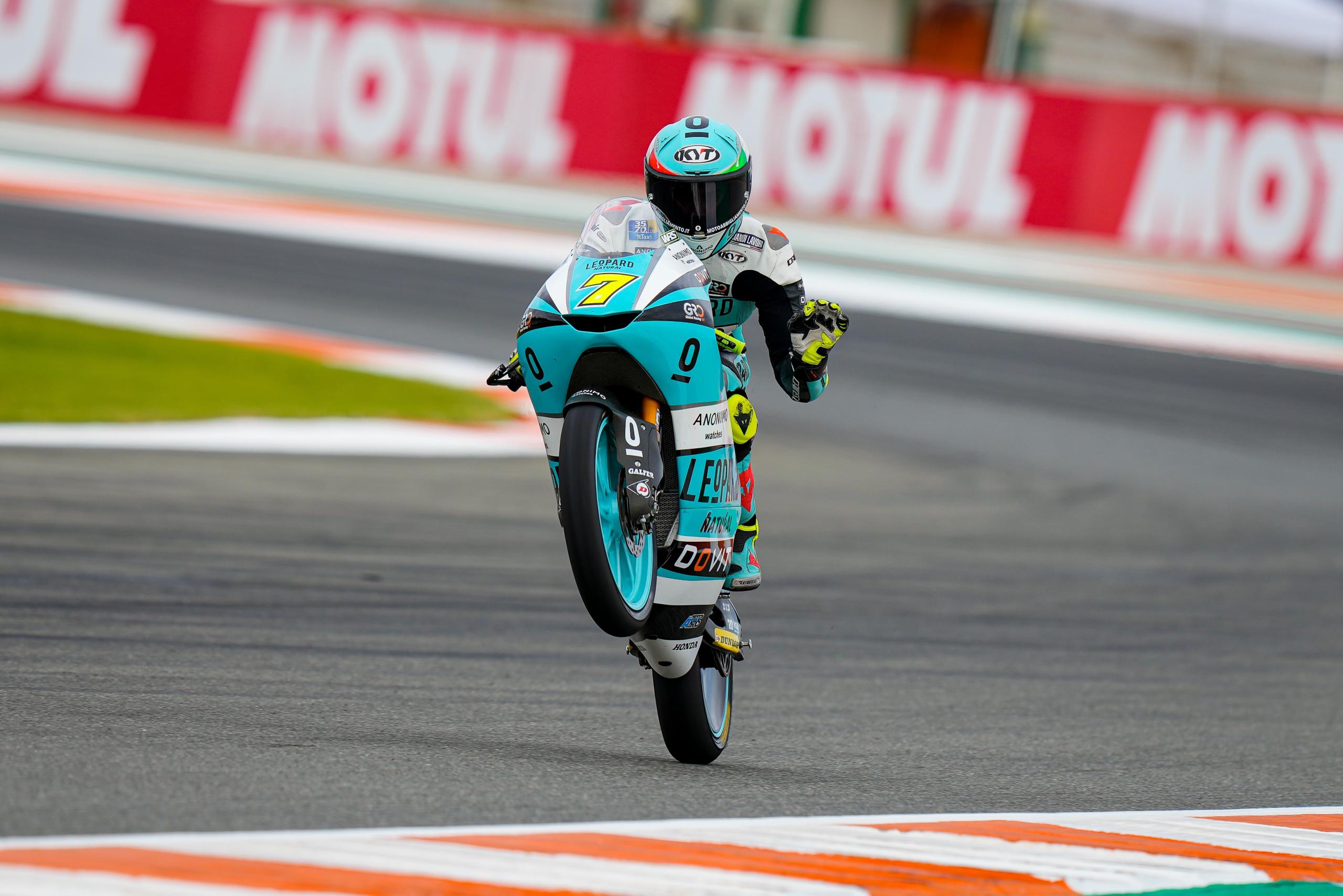 Foggia Leidt Moto3 FP2 Guevara Sluit Eerste Dag In Valencia Als Snelste Af