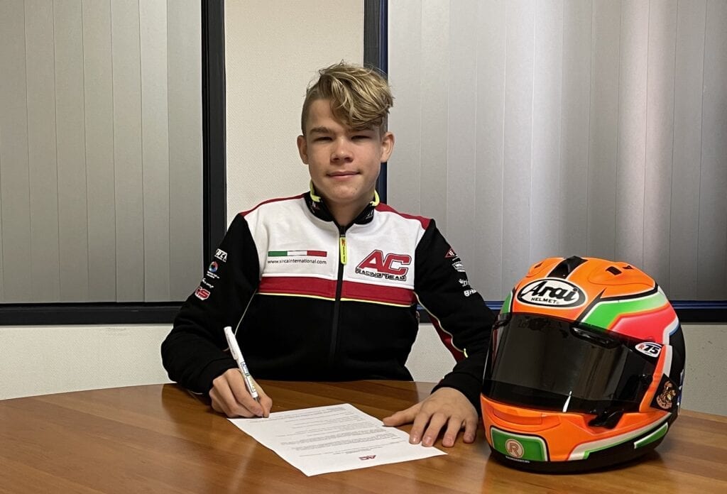 Collin Veijer in 2021 FIM Moto3 Junior World Championship ...