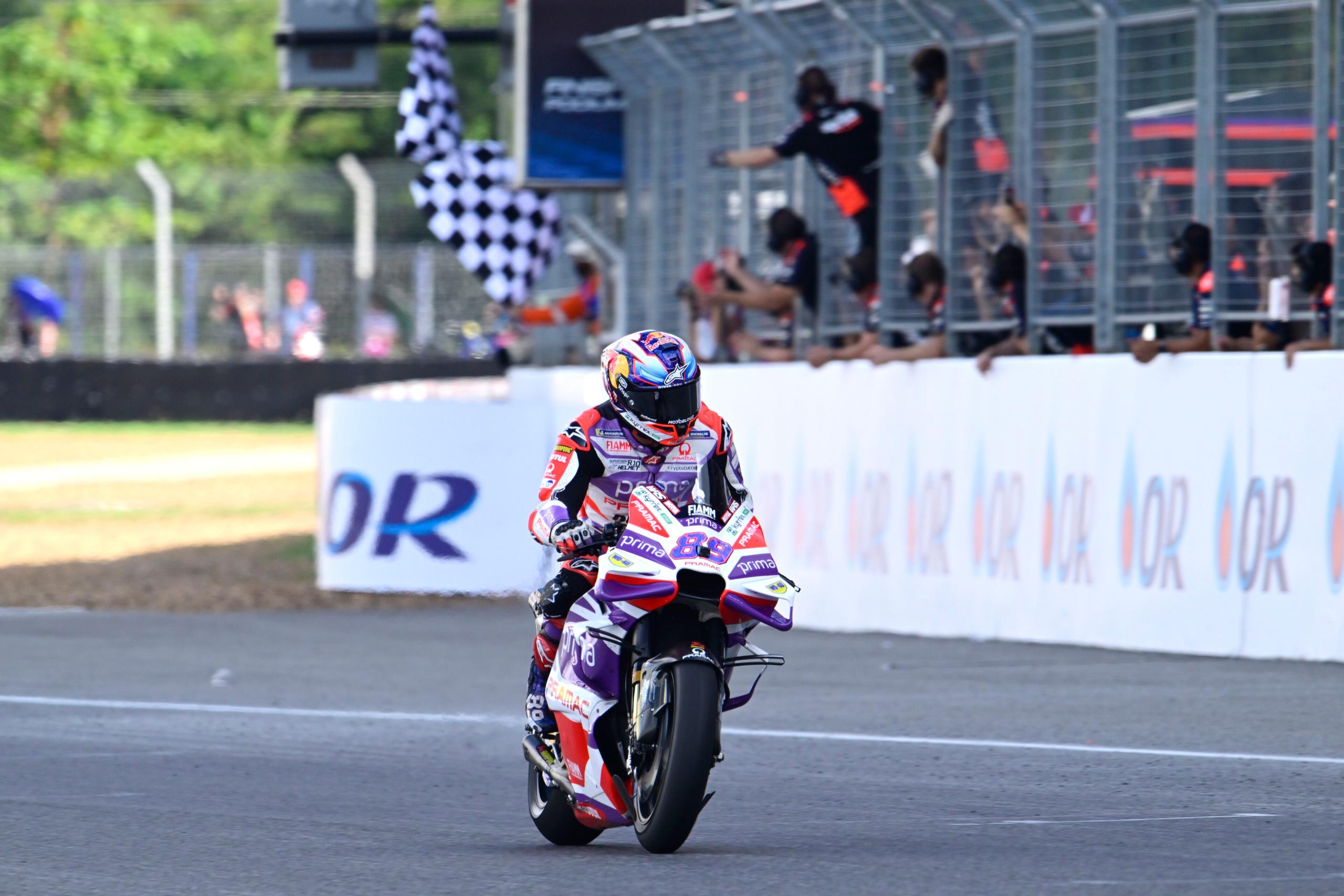 Martin Wint Fenomenale MotoGP Race In Thailand Na Spannend Duel Met ...