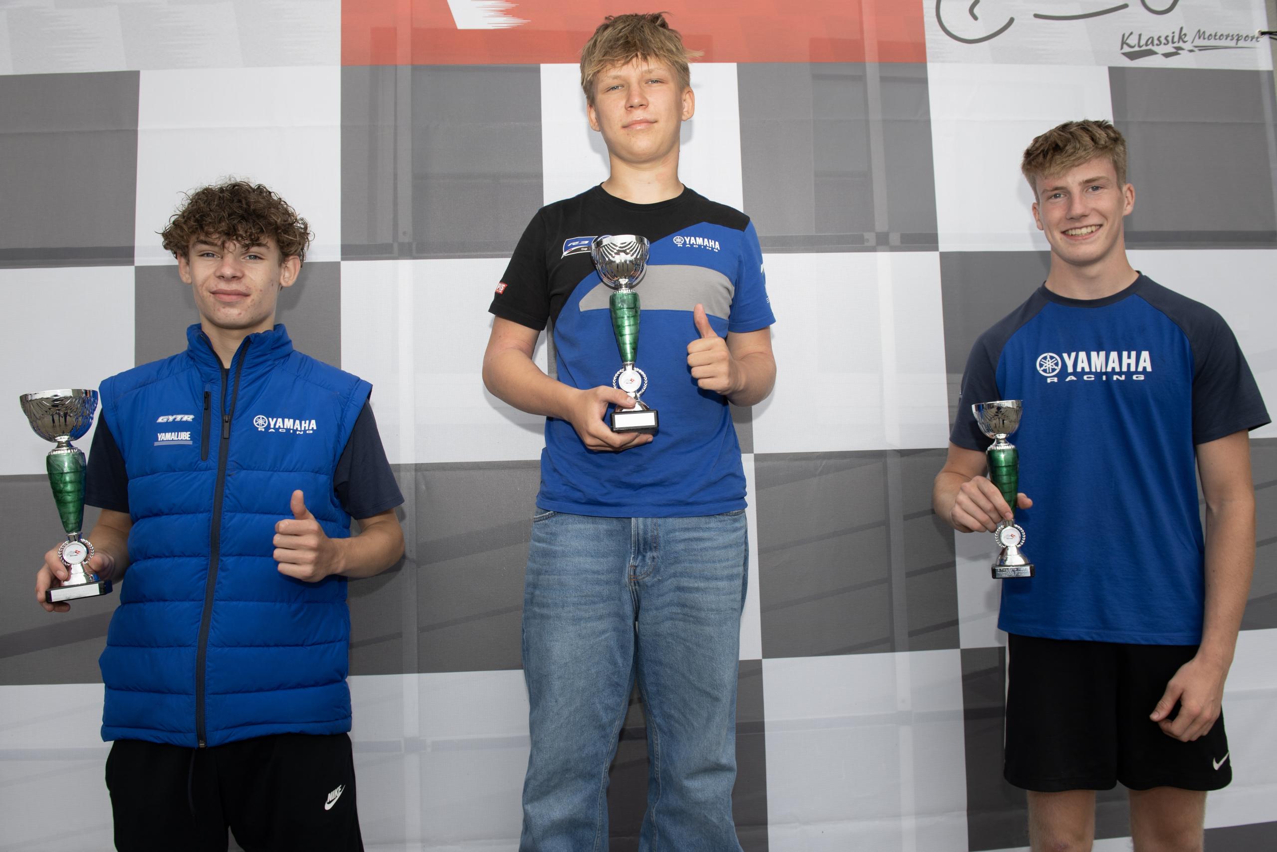 R3_podium_race1