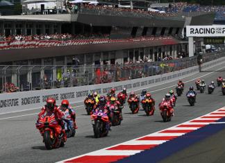 start-motogp-race