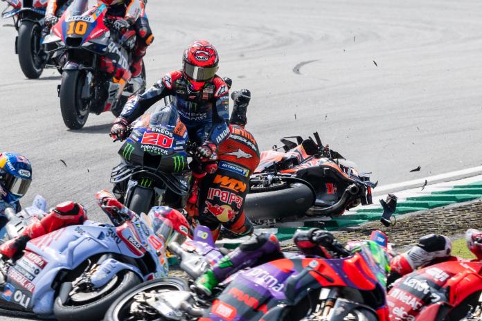 motogp-crash-sepang-2024