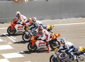 Mick Doohan (3) en Wayne Rainey (1) staan beiden in de lijst | foto© Henk Teerin