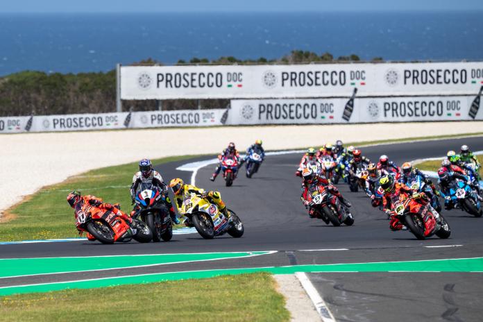 superpole-race-phillip-island-2025