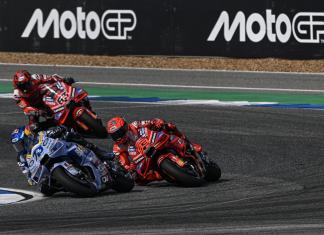 Alex Márquez (73), Marc Márquez (93) en Pecco Bagnaia (63) | foto© MotoGP